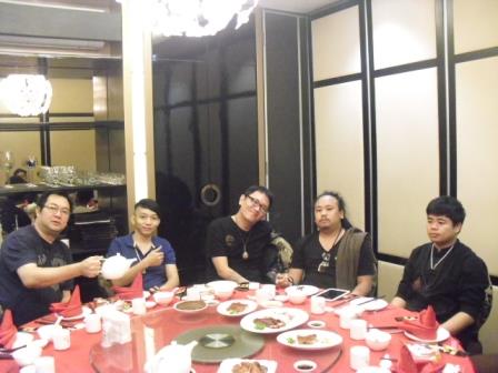 Lersi Phuttavet dinner with devotee