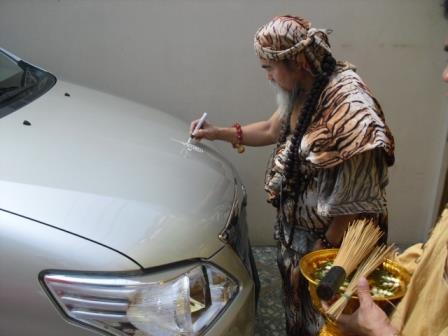 Lersi Somphit at Siam Amulets