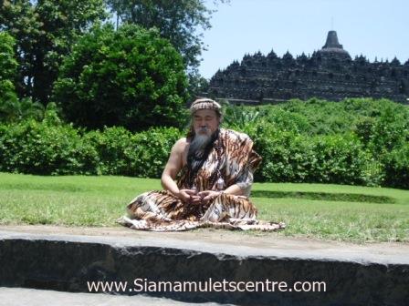 Lersi Somphit at Borobudur