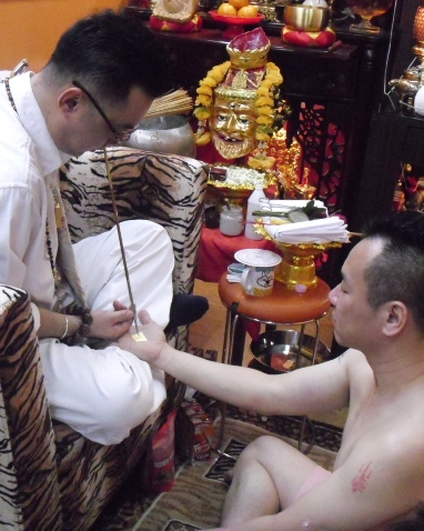 Ajahn Aik Yai with Siam Amulets