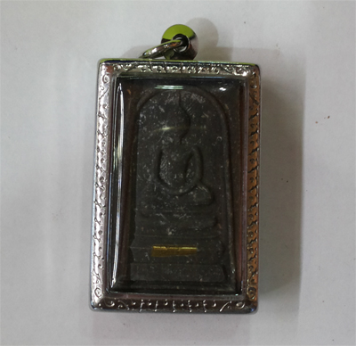 Somdej - behind LP Thuad - Ajahn Khun Pan ( Late )