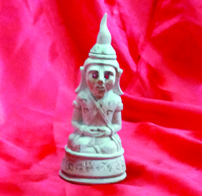 Phra Ngang - Wood - LP Charoen